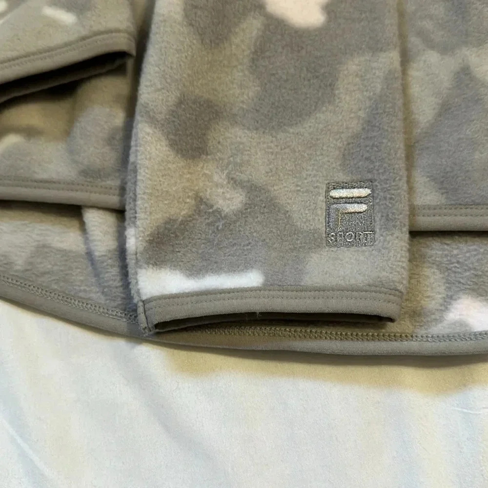Fila Sport Women’s Camouflage Fleece Hooded Sweatshirt size S NWT - Picture 6 of 6